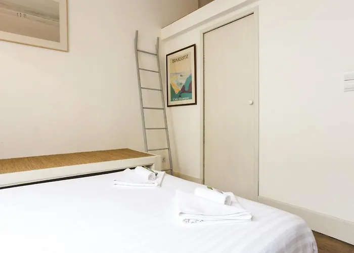 Gardague - 2 Etoiles - Welkeys Lägenhet Biarritz